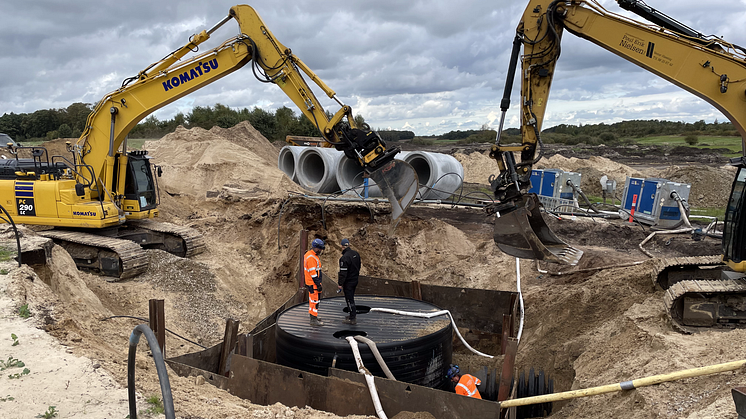 Som følge af stigende regnmængder installerer regnvandsspecialisterne Uponor Infra nu specialudviklede Vortex-brønde i Hjallerup. Foto: Uponor Infra.