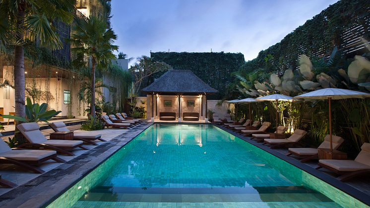 ubud-village-hotel-bali-indonesia-pool