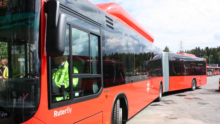 Oslo får 54 nye, miljøvennlige busser 