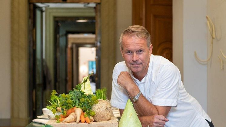 Fredrik delar gärna ett sommarminne från barndomens Sörmland