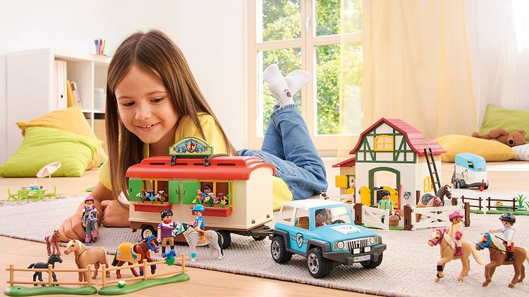 Neue Geschichten vom PLAYMOBIL-Ponyhof