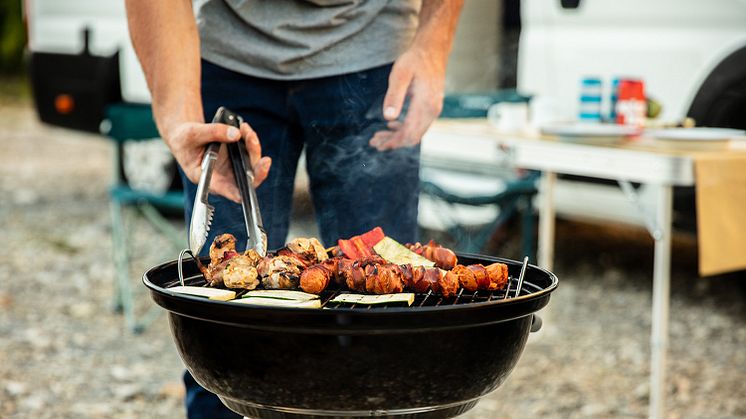 Grillar är ett populärt tillbehör för de som campar