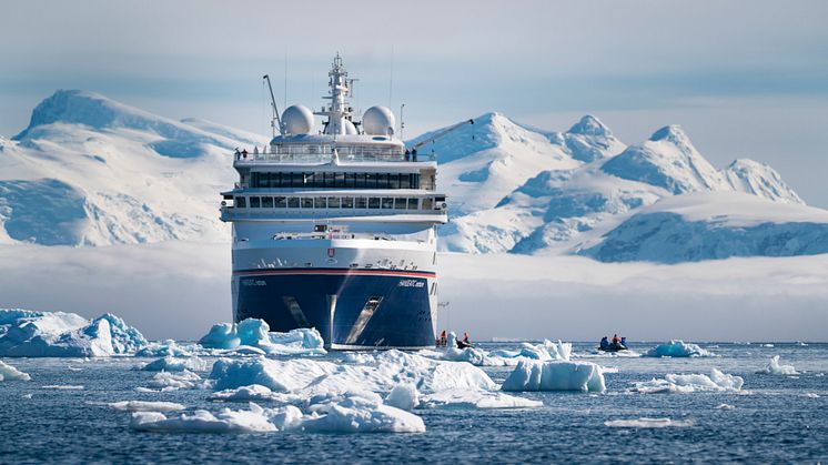 Hapag Lloyd gör kryssningar runt hela världen, bland annat till Antarktis.