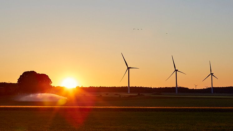 Snabb elektrifieringen och mer väderberoende elproduktion innebär utmaningar i elsystemet som ska mötas redan på fastighetsnivå. Foto: Öresundskraft.