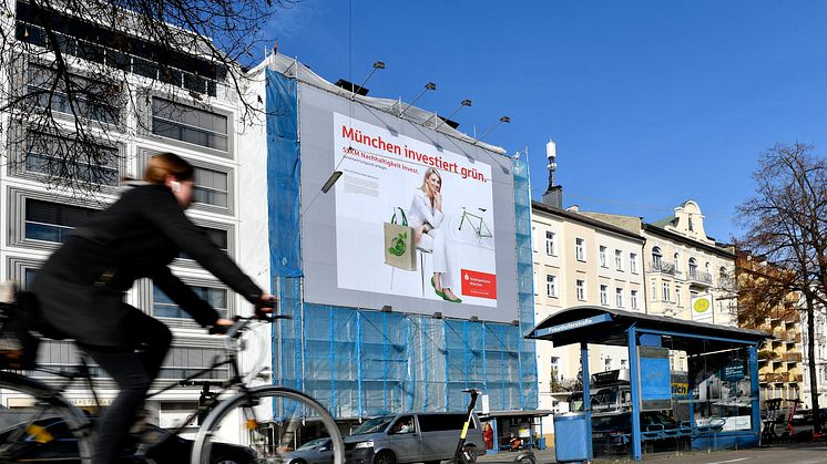 Seit kurzem bietet die Stadtsparkasse ihren Kunden zur Anlage den SSKM Nachhaltigkeit Invest-Fonds an. Auch bei Förderkrediten zum Umweltschutz ist sie seit vielen Jahren starker Partner ihrer Kunden.