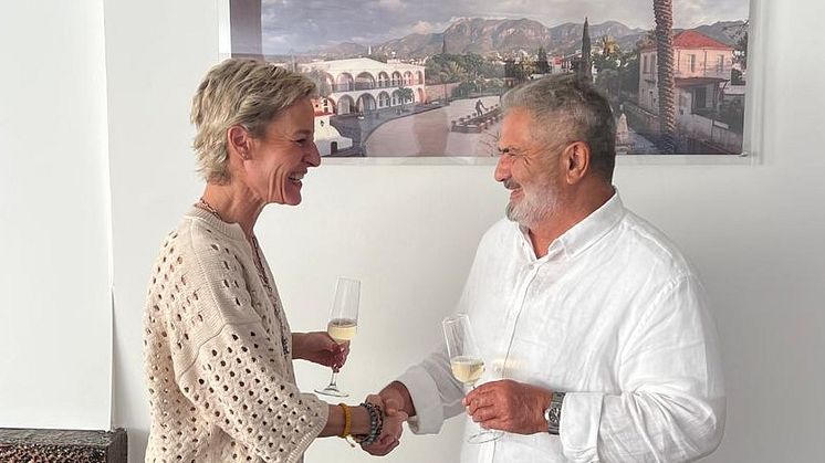 Karpaz Gate Marina Liza Singer and Erbil Arkin - New management handshake.jpeg