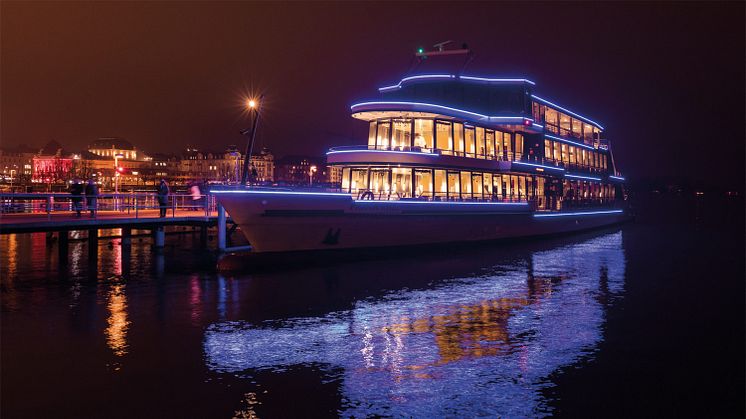 Chaes-Fondue-Schiff_6 ©Zürichsee-Schifffahrtsgesellschaft