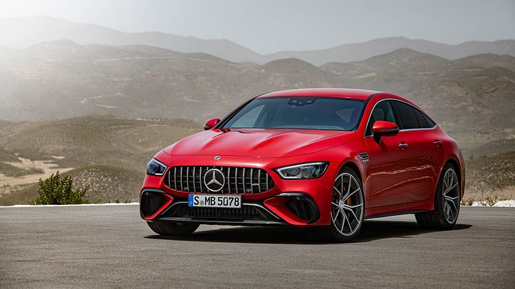 Nya Mercedes-AMG GT 63 S E PERFORMANCE är den allra första laddhybriden från AMG.