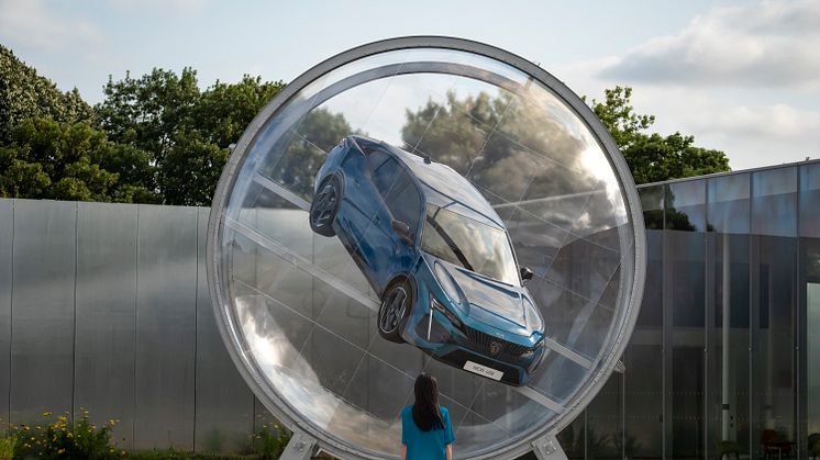 Nya Peugeot 408 i "The Sphere".