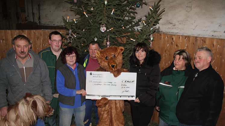 Weihnachten im Stall auf dem Klostergut Mößlitz: Bärenherz erhält beeindruckende Spende