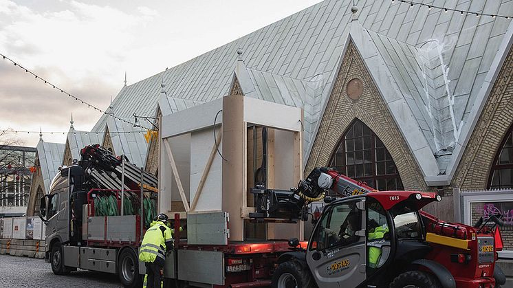 Stommarna till teknikhubbarna anländer till Feskekôrka. Foto: Higab/Hedvig Haraldsdotter