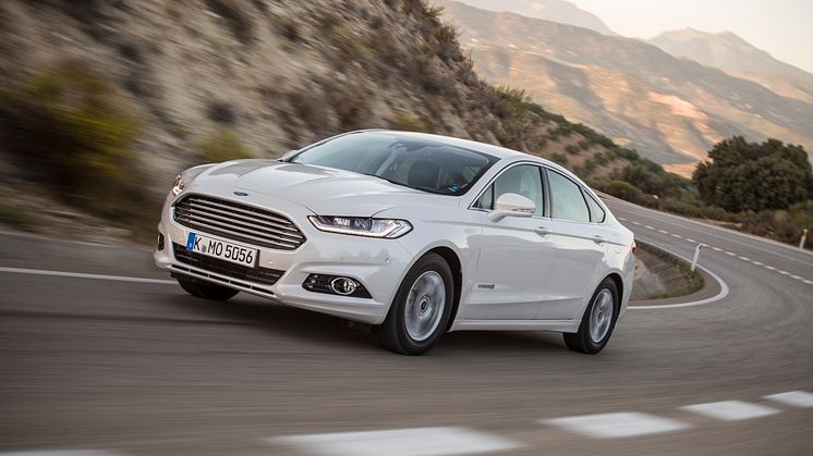 Nye Ford Mondeo Hybrid