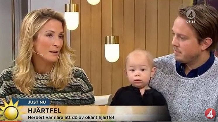 Hjärtebarnet Herbert hälsade på Tilde och Peter i Nyhetsmorgon