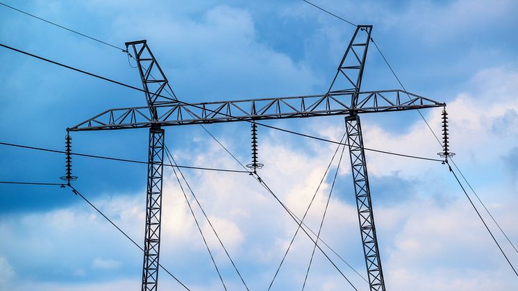 21276785-overhead-electricity-power-line-pylon