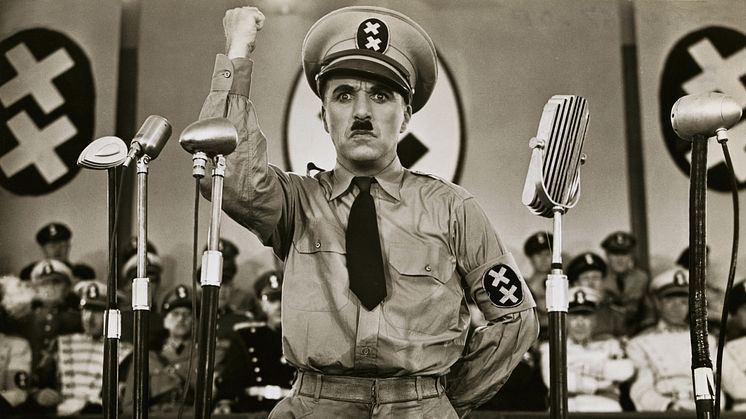 Charlie Chaplin i filmen "Diktatorn".