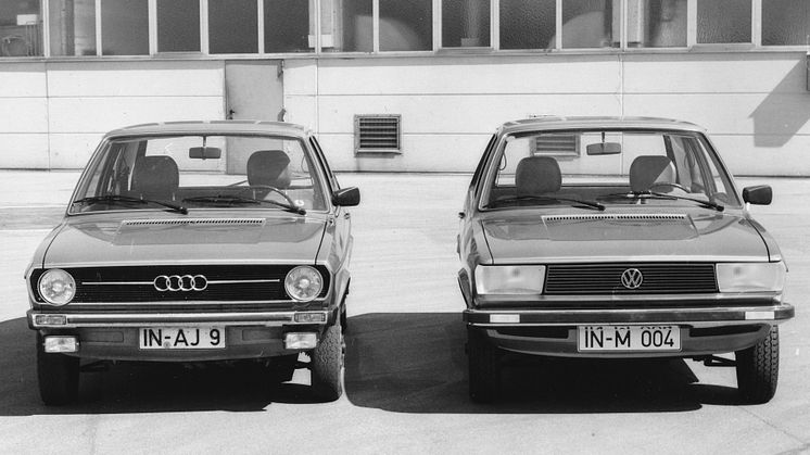 Den ene blev lanceret i 1974, den anden i 1975 - Audi 50 og VW Polo
