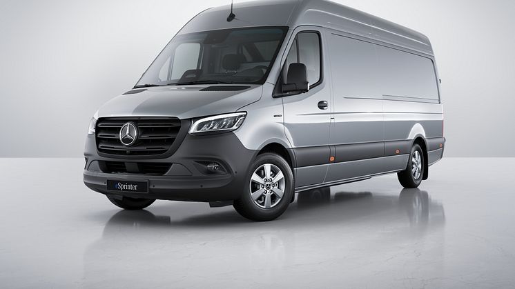 Nu är det säljstart för andra generationen av eldrivna eSprinter från Mercedes-Benz. Med största batteripaketet är räckvidden upp till 53 mil i stadskörning.