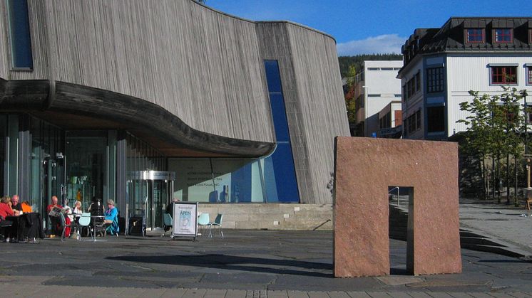 Foto: Lillehammer Kunstmuseum. (Nedlastbare foto i høy oppløsning nederst på siden)