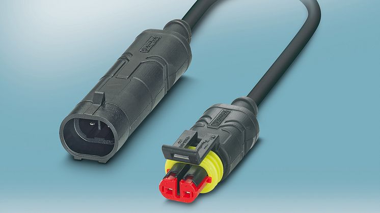 Connector for construction and agricultural machinery