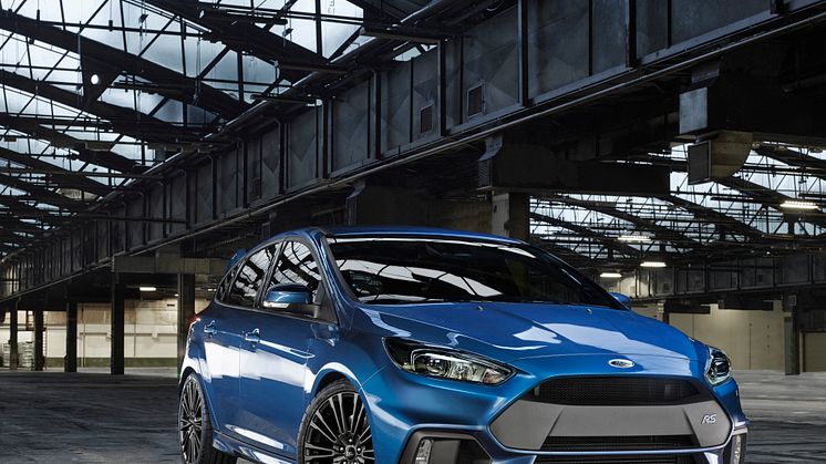 Ensiesittelyssä täysin uusi Ford Focus RS: huipputehokkaassa autossa on ensimmäistä kertaa neliveto 