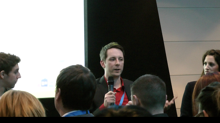 Integrating social media into cross channel strategies discussed during #SMWF Europe [video]
