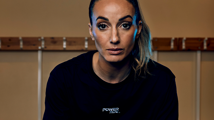 Kosovare Asllani Powerade 4.png