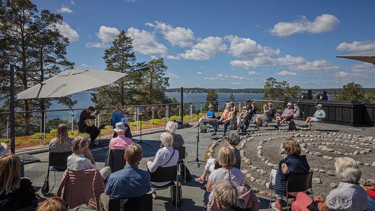 Konsert med Malena Ernman och Jonas Nordberg på Artipelags takterrass söndagen den 13 juni. Foto Hilda Arneback.