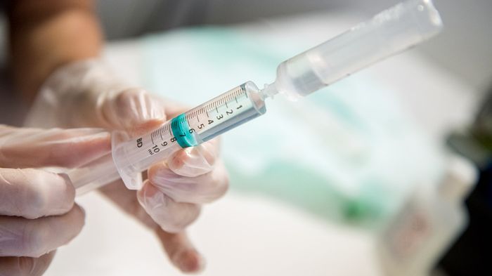 Vi är glada att så många gärna vill bli vaccinerade, säger Eva Apelvi på Kungsbacka kommun