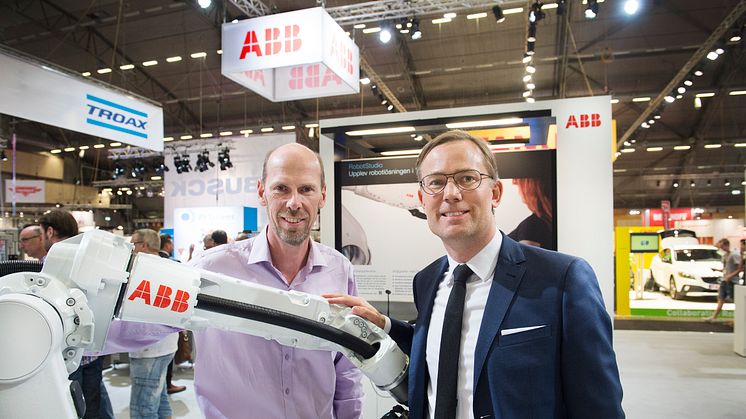 Henrik Saldner och Stefan Drakensjö berättade om nyheten under Elmia Automation.