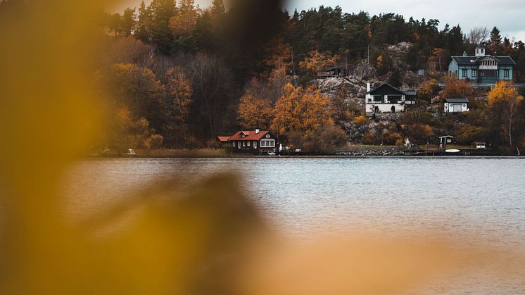 Trots fortsatt osäker bostadsmarknad ska 6 av 10 köpa ny bostad inom 6 månader