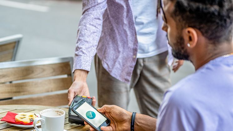 Visa Payment Monitor: Das Smartphone bestimmt zunehmend den Umgang mit Geld