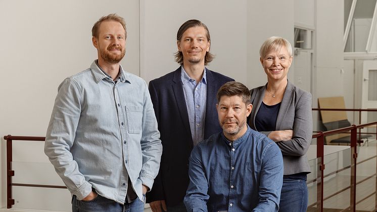 Forskargruppen CoLeadR har kartlagt förekomsten av destruktivt ledarskap i svenskt arbetsliv. Från vänster: Mats Reinhold, Andreas Stenling, Robert Lundmark, Susanne Tafvelin. Foto: Malin Grönborg