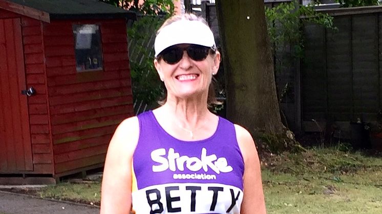 Cromwell runner goes the extra mile for the Stroke Association