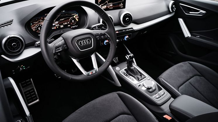 Audi Q2 (Daytonagrå)
