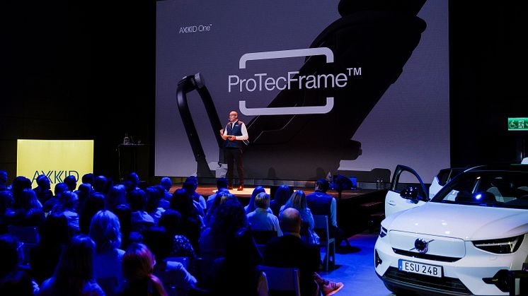  New Conference highlights Insufficient Child Safety Measures in Vehicles