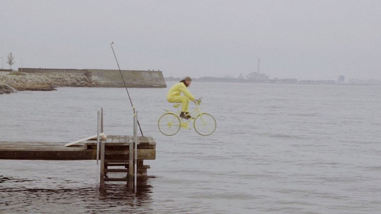 Wird er aufgehen? Innovative Filme zeigen, wie ein Airbag für Radfahrer funktioniert