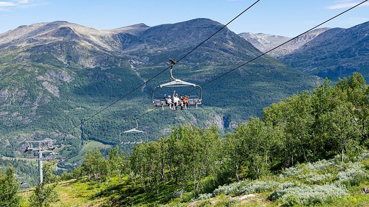 SkiStar og Hemsedal er rigget for sommersesongen: Her er en komplett oversikt over alle sommerens aktiviteter 