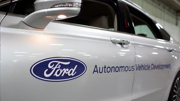 Ford toppar utvecklingen av självkörande bilar enligt ny undersökning