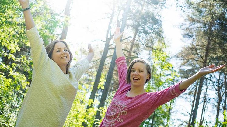 ​Bild: Ann Murugan och Stina Sundqvist. Fotograf: Jim Sandstén