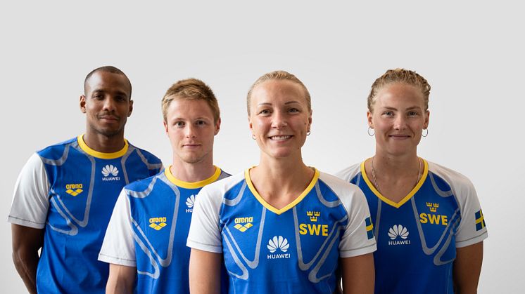 Delar av svenska simlandslaget - (från vänster) Simon Sjödin, Erik Persson, Sarah Sjöström och Michelle Coleman
