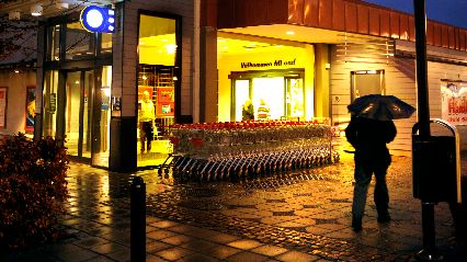 Förvaltningsrätten avslår AB Bostäder i Borås ansökan om kameraövervakning av Hulta Torg i Borås.