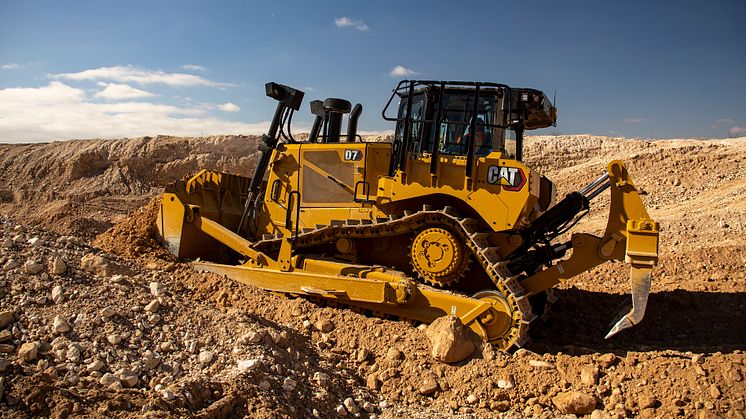 Cat D7 i arbete.jpg