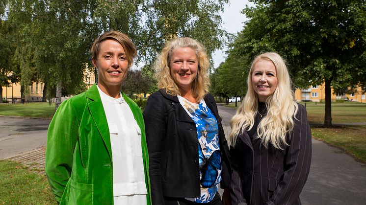 Högskolan i Skövdes forskare Anna-Karin Pernestig, Helena Enroth och Diana Tilevik vill förbättra och snabba på diagnostiken för sepsis (blodförgiftning). 