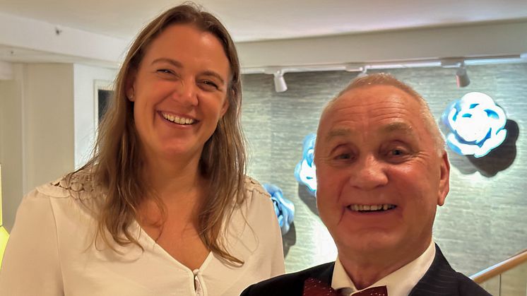 Caroline Hagen Kjos er styreleder i Classic Norway Hotels. Her sammen med eier og grunnlegger Erik Berg (Foto: Classic Norway Hotels)