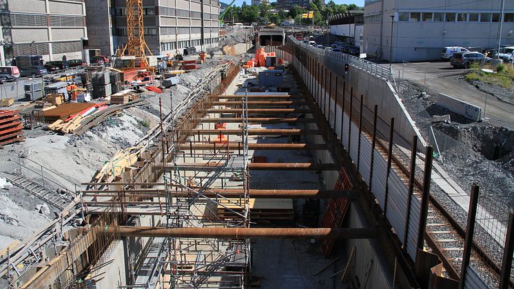 Bilde viser arbeidet med Lørentunnelen i 2014, koblingssonen på Økern