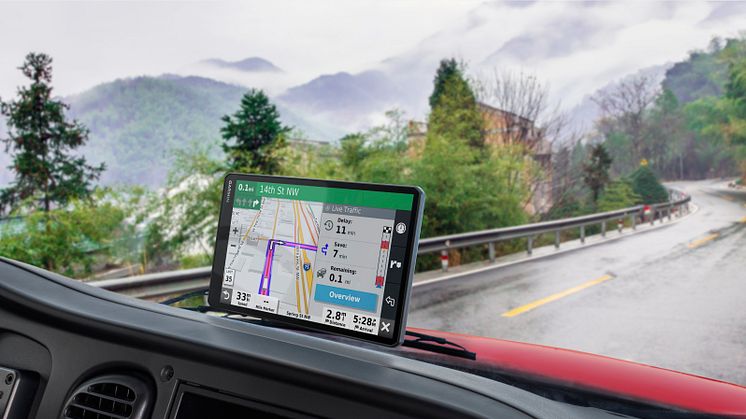 Garmin dēzl LGV700/800/1000 : les nouveaux GPS grand format réservés aux poids lourds
