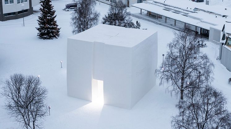 Das erste Autohaus aus Schnee und Eis soll als Kunstobjekt auf Klimawandel und effizientes Recycling aufmerksam machen. Foto: Polestar