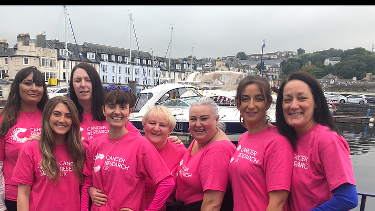 ng homes Shining Bute-ys (L to R) Lyanne Leslie, Joy Henderson, Karen Johnson, Laura Sharkey, Yvonne Kinnear, Linda Forrester, Catherine Mather & Sharon Hazlett