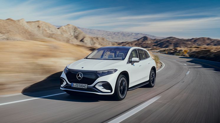 Säljstart för Mercedes-Benz eldrivna lyx-suv