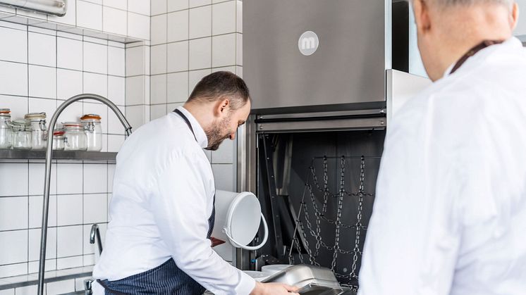 Meiko bringt platzsparende Topf- und Utensilienspülmaschine auf den Markt